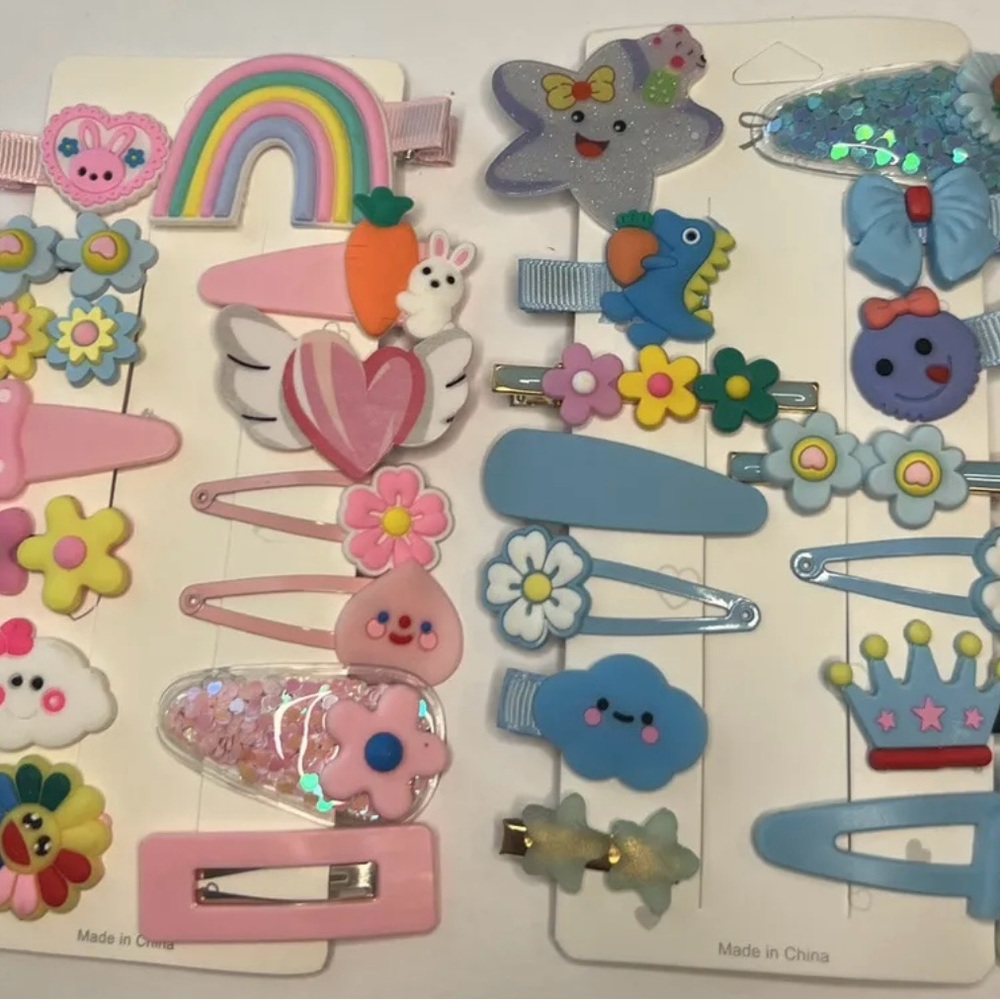 100+ toddler hair clips/baretts